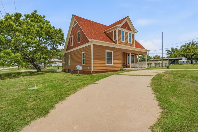 207 N Fisher, Gorman, TX 76454