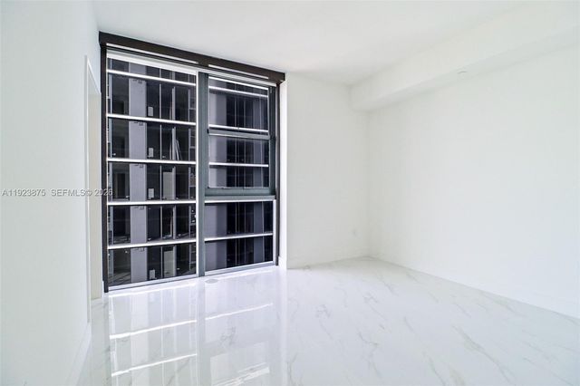 700 NE 24 Street 4201, Miami, FL 33137