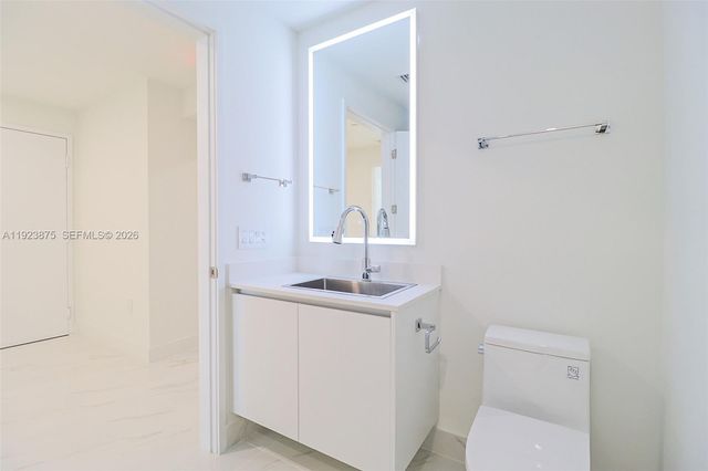 700 NE 24 Street 4201, Miami, FL 33137