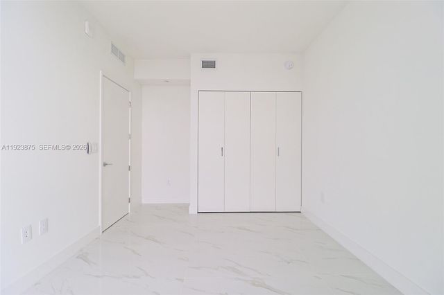 700 NE 24 Street 4201, Miami, FL 33137