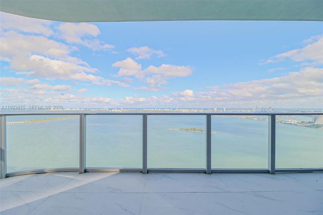 700 NE 24 Street 4201, Miami, FL 33137