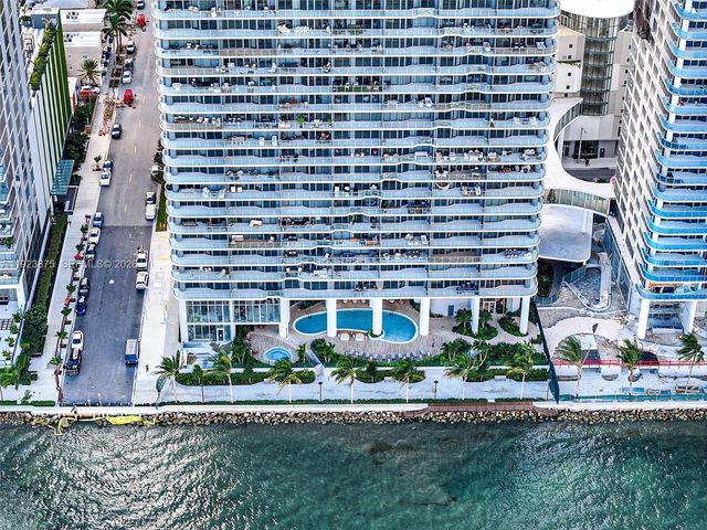 700 NE 24 Street 4201, Miami, FL 33137