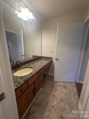 5024 Sardis Road, Charlotte, NC 28270