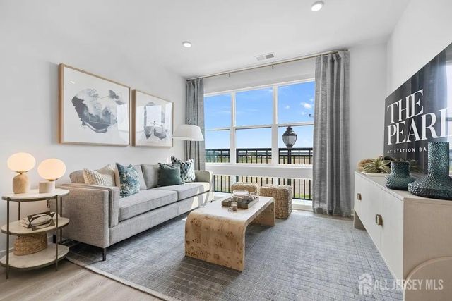 2000 Schindler Drive, South Amboy, NJ 08857