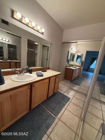 7900 E Colette Cir Unit 7, Tucson, AZ 85710