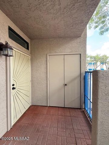 7900 E Colette Cir Unit 7, Tucson, AZ 85710