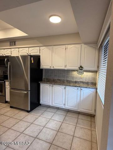 7900 E Colette Cir Unit 7, Tucson, AZ 85710