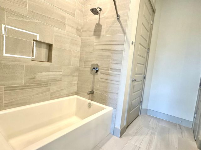 401 W 25th Street 1423, Houston, TX 77008