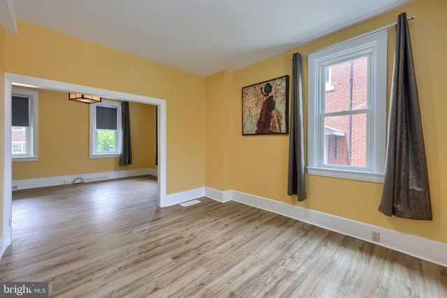 217 N CHARLES ST, Red Lion, PA 17356