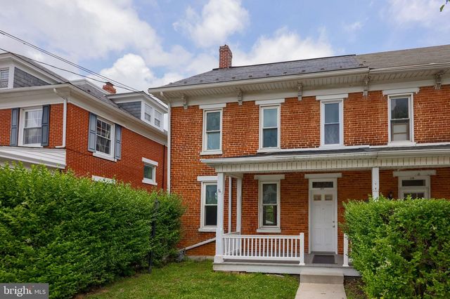 217 N CHARLES ST, Red Lion, PA 17356