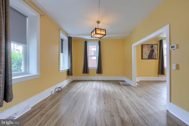 217 N CHARLES ST, Red Lion, PA 17356