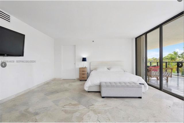 2575 S Bayshore Drive 4A, Miami, FL 33133