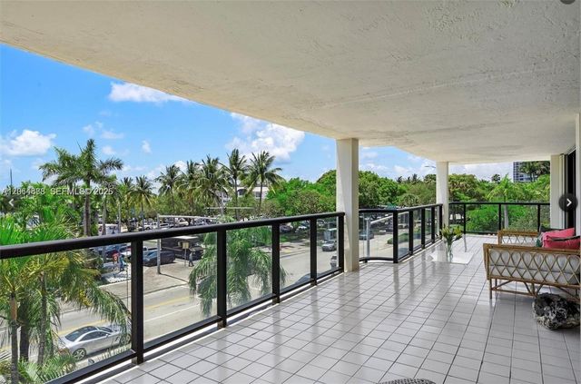 2575 S Bayshore Drive 4A, Miami, FL 33133