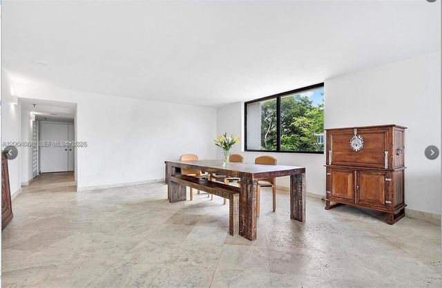 2575 S Bayshore Drive 4A, Miami, FL 33133