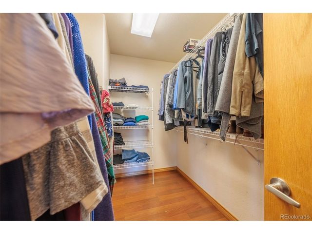 2513 Falcon Dr, Longmont, CO 80503