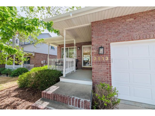 2513 Falcon Dr, Longmont, CO 80503