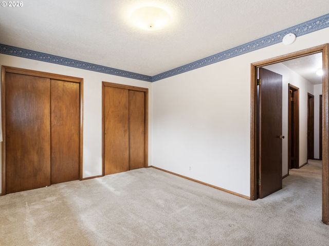 2572 WILLAMINA Ave, Forest Grove, OR 97116
