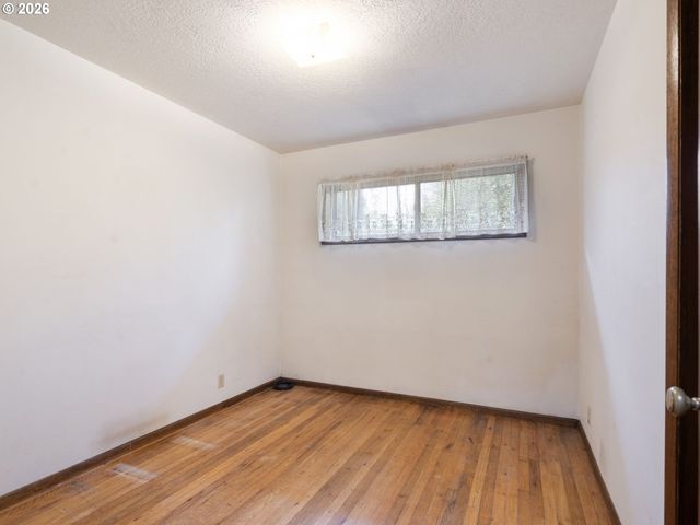 2572 WILLAMINA Ave, Forest Grove, OR 97116