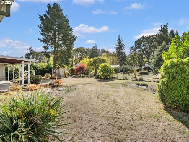 2572 WILLAMINA Ave, Forest Grove, OR 97116