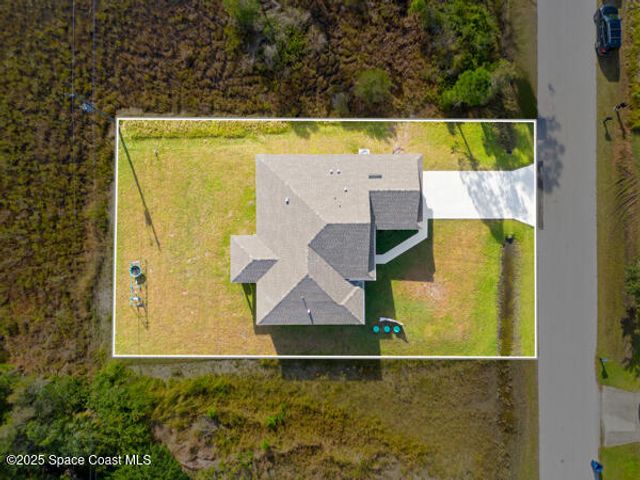 1066 Towhlen Street SE, Palm Bay, FL 32909