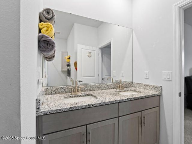 1066 Towhlen Street SE, Palm Bay, FL 32909