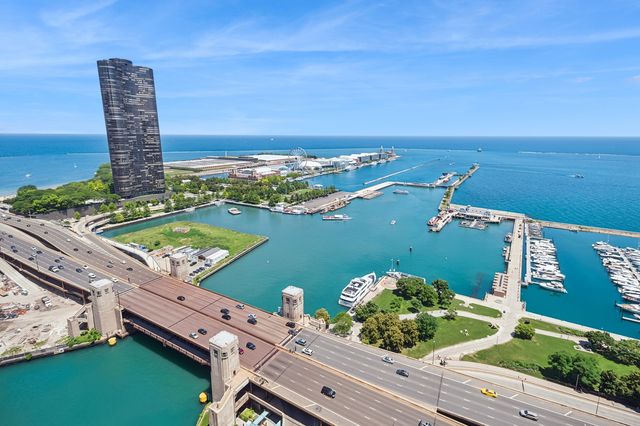 450 E Waterside Drive 2902, Chicago, IL 60601