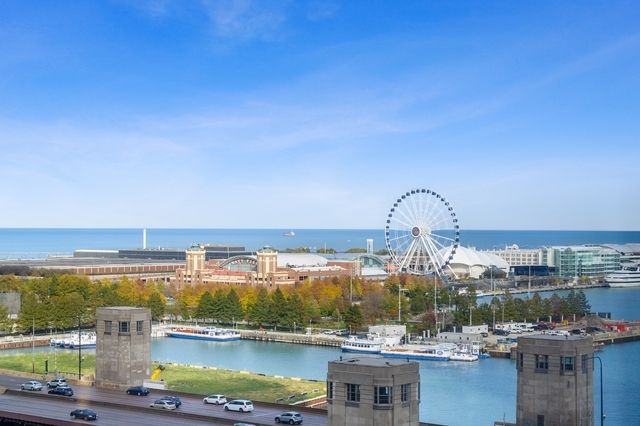 450 E Waterside Drive 2902, Chicago, IL 60601