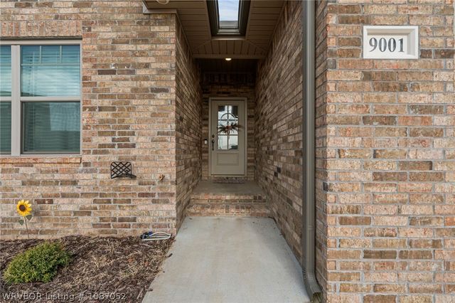 9001 Kayhill Place, Fort Smith, AR 72916