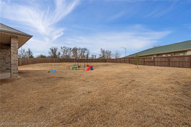 9001 Kayhill Place, Fort Smith, AR 72916