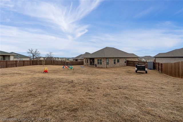 9001 Kayhill Place, Fort Smith, AR 72916