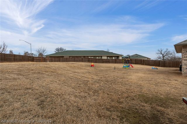 9001 Kayhill Place, Fort Smith, AR 72916