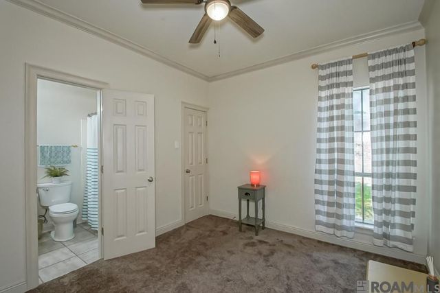 7015 Rosehill Dr, Baton Rouge, LA 70817