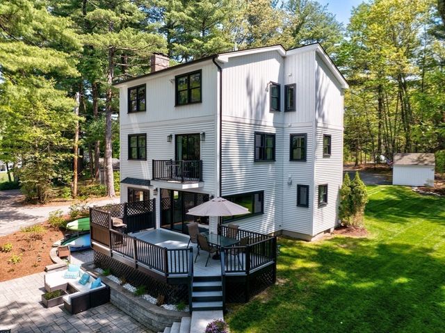 4 Northview Ave, Westford, MA 01886