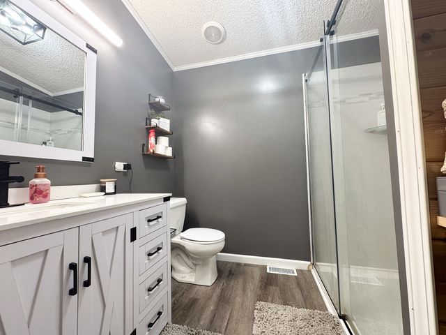 1735 Nachusa Road, Dixon, IL 61021