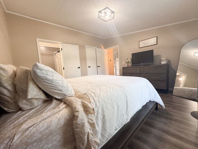 1735 Nachusa Road, Dixon, IL 61021