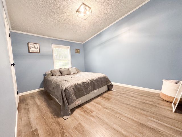 1735 Nachusa Road, Dixon, IL 61021