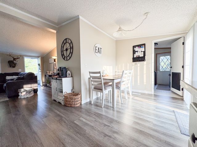 1735 Nachusa Road, Dixon, IL 61021