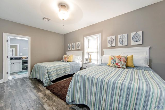 2394 Highway 1, Grand Isle, LA 70358