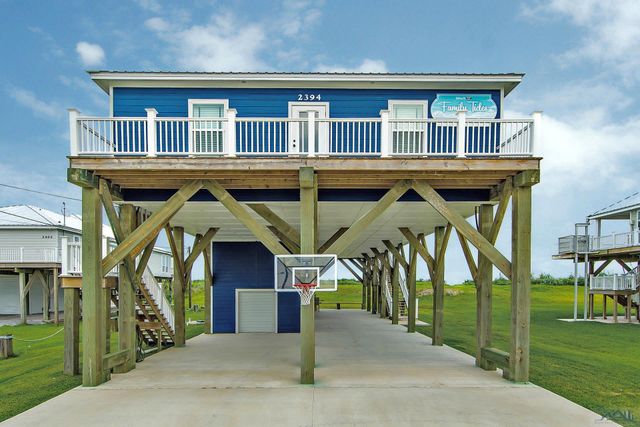 2394 Highway 1, Grand Isle, LA 70358