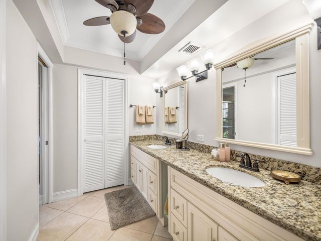 133 Clubhouse Boulevard, Atlantis, FL 33462