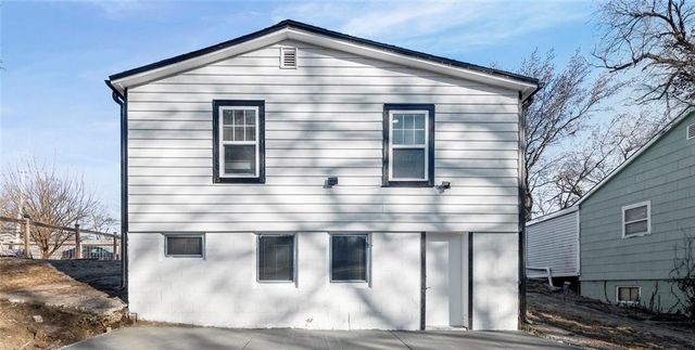 1128 Quincy Street, Leavenworth, KS 66048