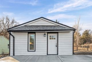 1128 Quincy Street, Leavenworth, KS 66048