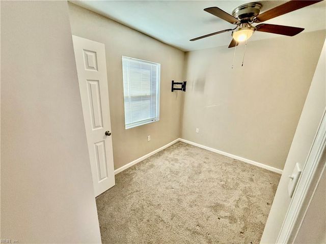 2023 Holladay ST, Portsmouth, VA 23704