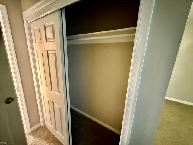 2023 Holladay ST, Portsmouth, VA 23704