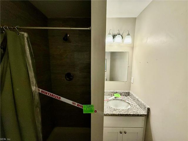 2023 Holladay ST, Portsmouth, VA 23704