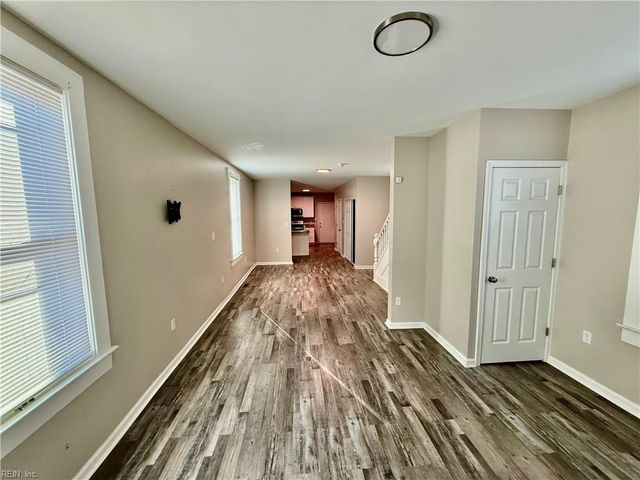 2023 Holladay ST, Portsmouth, VA 23704