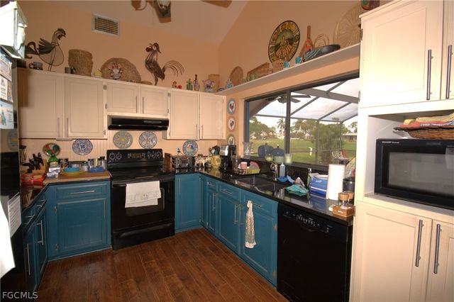 1309 SW 18th ST, Cape Coral, FL 33991