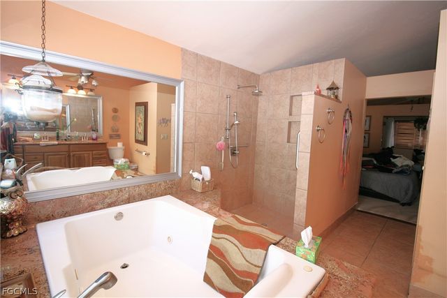 1309 SW 18th ST, Cape Coral, FL 33991