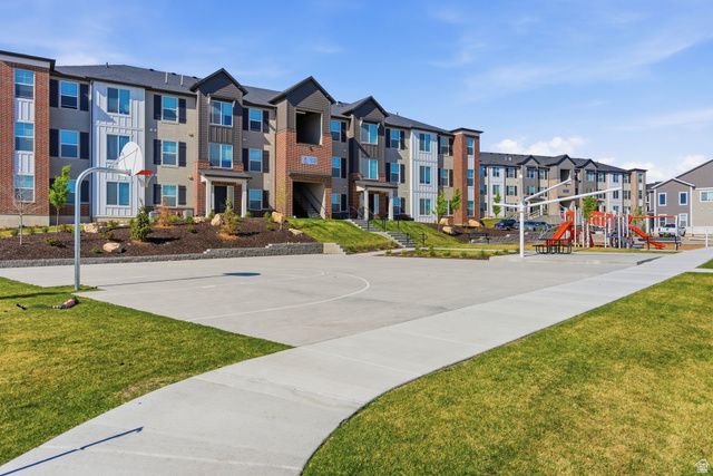 1039 N WAYNE DR, Saratoga Springs, UT 84045
