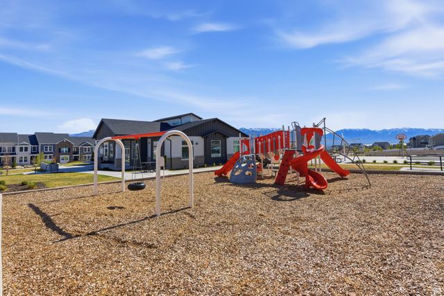 1039 N WAYNE DR, Saratoga Springs, UT 84045